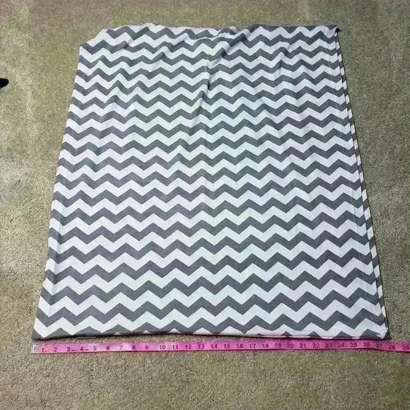 Itzy ritzy nursing happens breastfeeding scarf - Picture 3 of 7